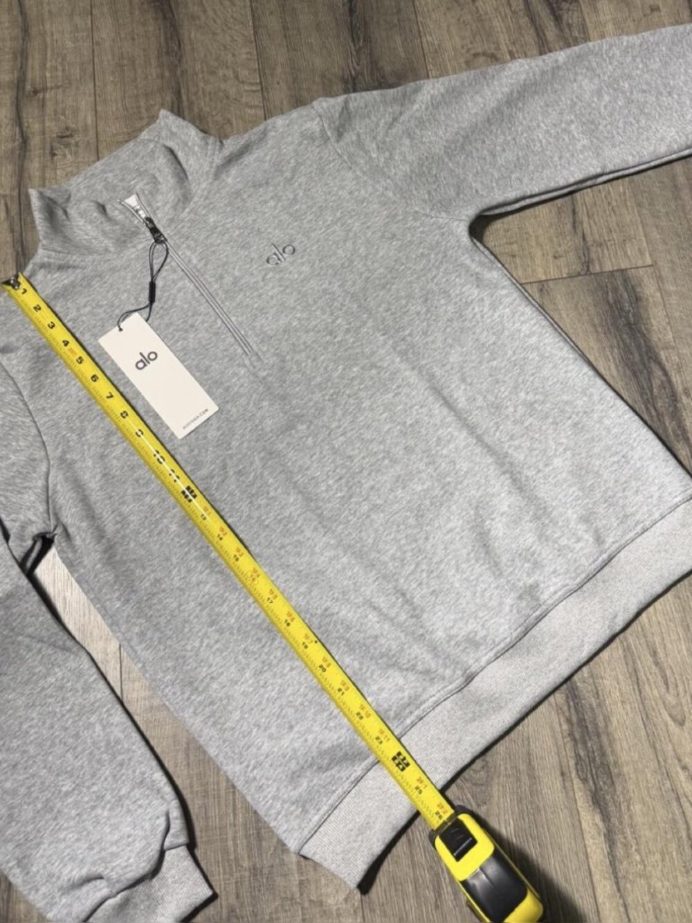 ALO Yoga Unisex Grey Quarter-Zip Hoodie and Jogger Set NWT - Picture 3 of 8